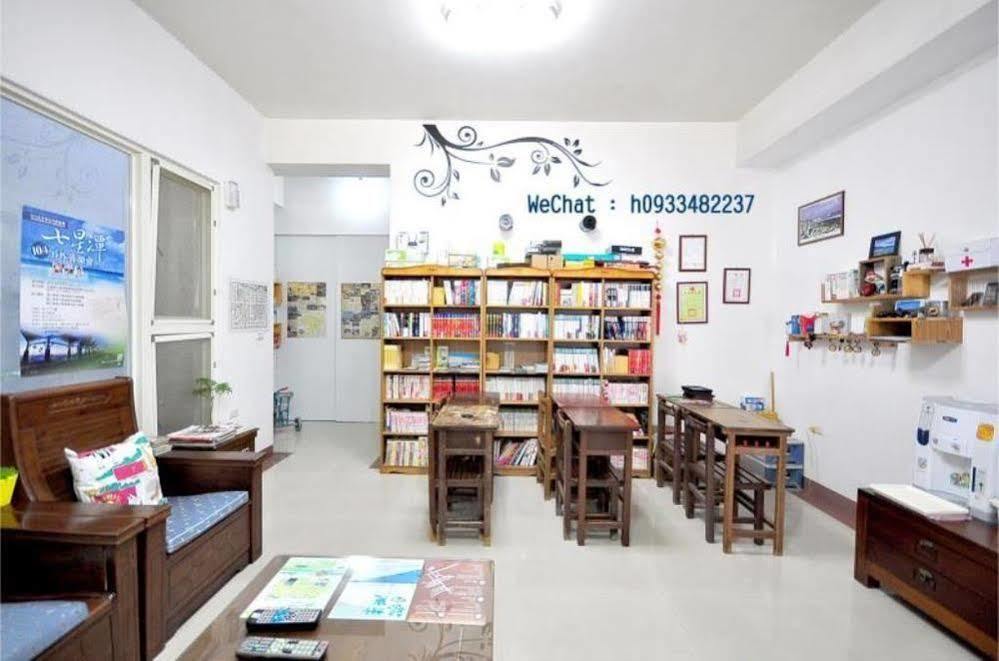 Ten Street B & B Hualien City Exterior photo